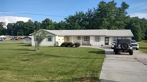 650 Baker Hwy.