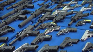 Texas Republican files bill for 10-year sentence for gun felonies