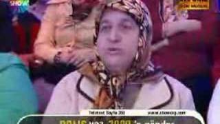 Mevlüt' ün Annesi Naciye Teyze Kırdı Geçirdi :)