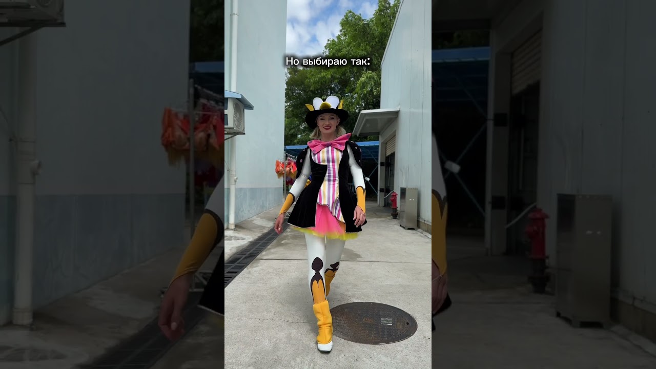 Когда ты работаешь танцором в Китае🤣 