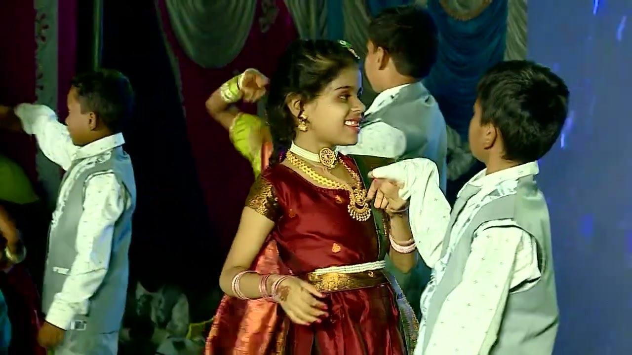 Bandalo bandalo binkada singari Gautham School Hanur