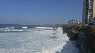 La Jolla Surf Cliff pounding high tide king