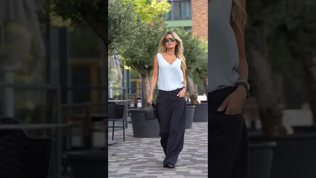 The Perfect Office Outfit: Wide-Leg Pants and an Elegant Top 