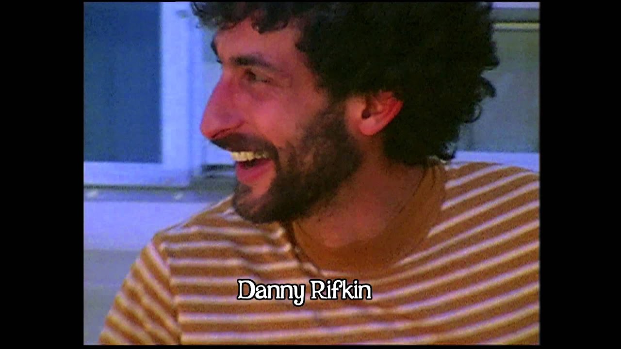 Grateful Dead - Who's Who In Sunshine Daydream (Veneta, OR 8/27/72)