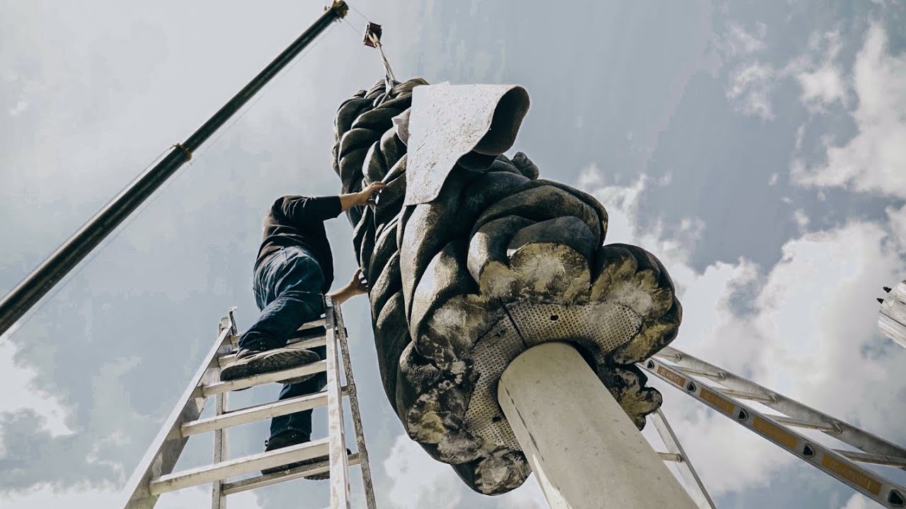 Säulenhalle STOA169: Die neuen Säulen landen