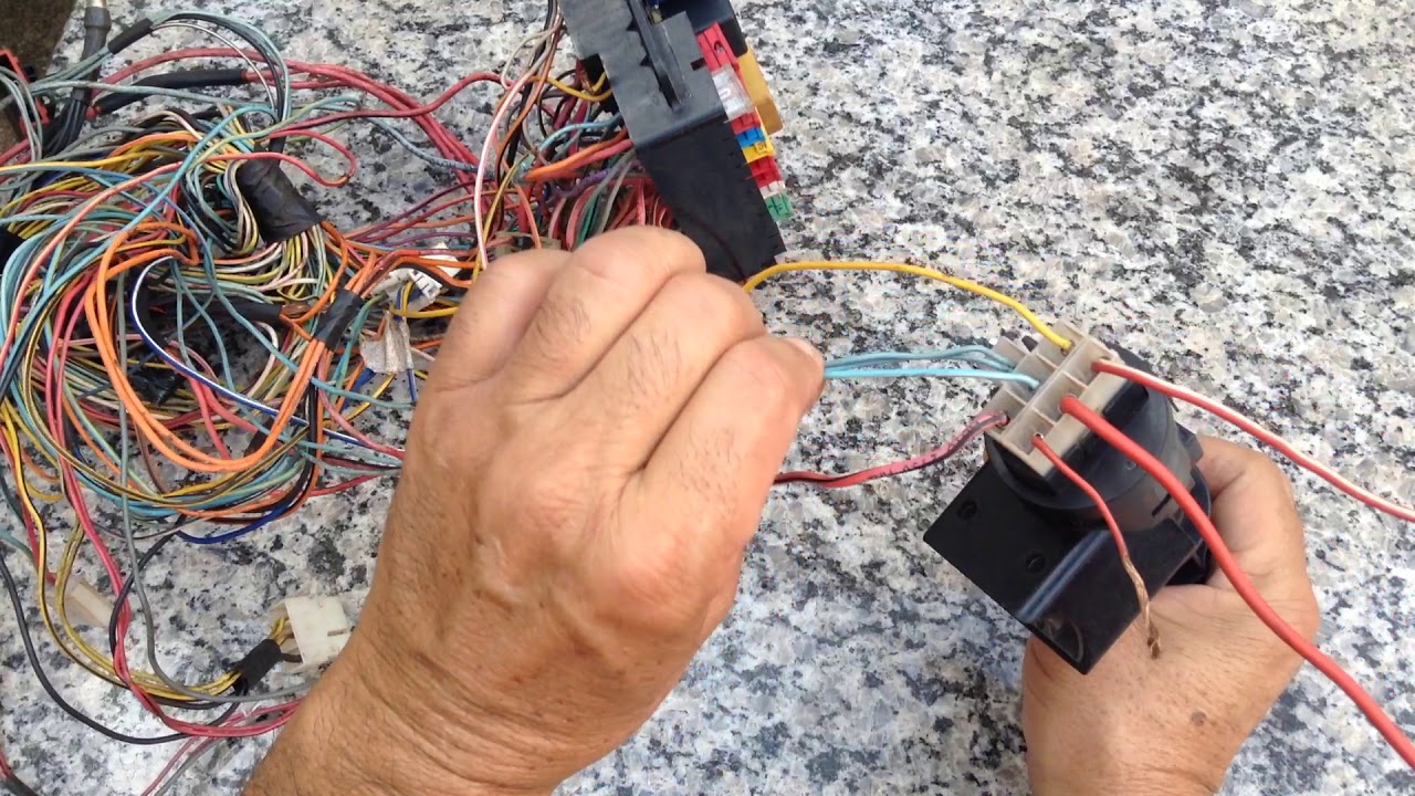 Mendonça - dicas sobre comutador de ignição do FIAT UNO.