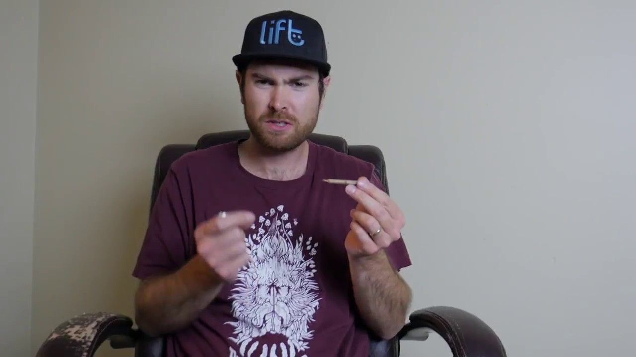 SMOKING MOONROCK FOR THE 1ST TIME IN CANADA