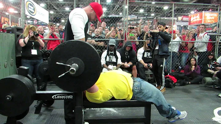 Adrian Larsen 500 lbs bench press x 2 (The Cage 20...