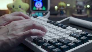 Mechanical Keyboard ASMR | Creamy Typing Under Soft Copper Light screenshot 4