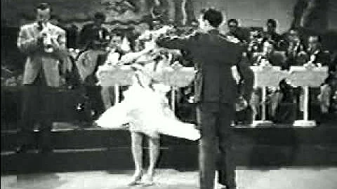 Arthur Walsh & June Alyson - Two Girls And A Sailo...