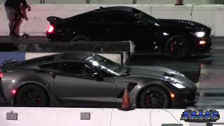 Shelby GT500 Mustang vs C7 Z06 Corvette \& 240 - 1\/4 Mile Drag Race