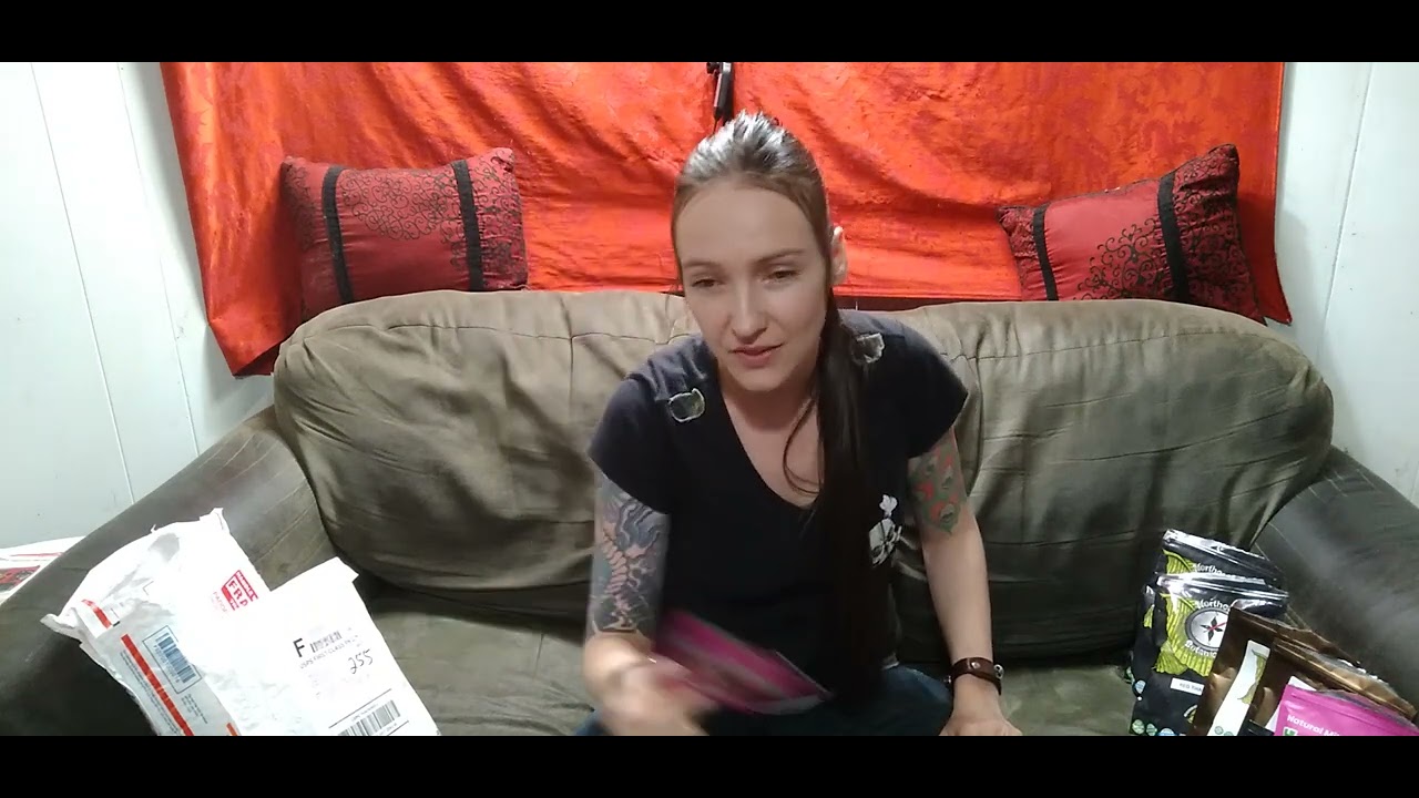 Northeast Botanicals, Happy Hippo, Baker's Dozen Budlets