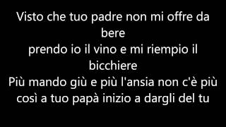 Emis Killa - A cena dai tuoi - Lyrics [HD]