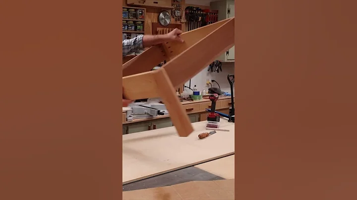 Outdoor Coffee Table - Weekend Woodworking Project