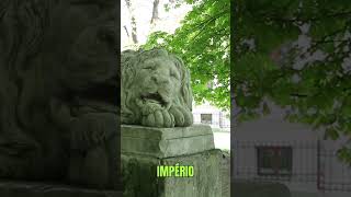 O leão mais assustador da história desapareceu.