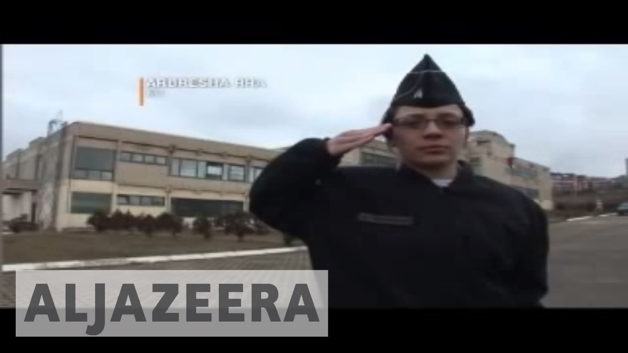 آمال أحد الطلاب العسكريين لمستقبل كوسوفو