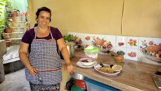 Rosita cocinando un rico platio casero 😋😋😋😋😋😋