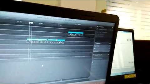 UART communication with debug technique