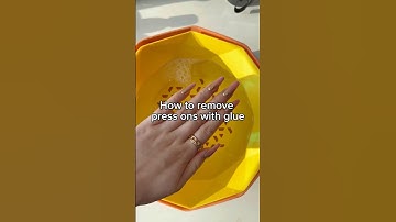 How to remove press ons with glue🥰 #handmadenails #nailhacks #pressonnailwebsite #nailtips