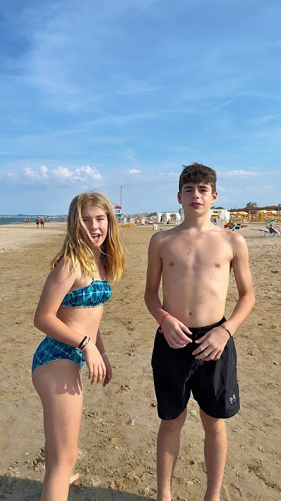 Download lagu Bad boys trend 😂 #badboys #trend #cookiesfamily #family #challenge