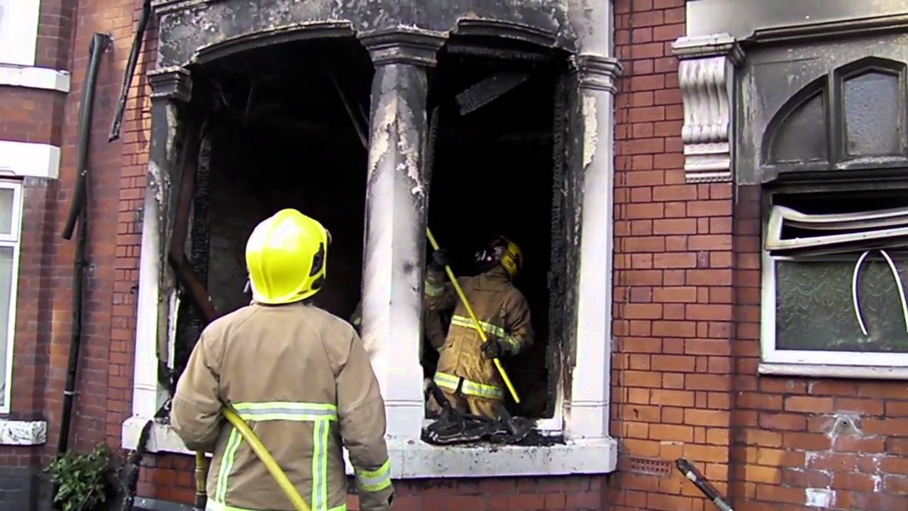 Multiple Flats Fire Nantwich Road Crewe YouTube multiple-flats-fire-nantwich-road-crewe-youtube