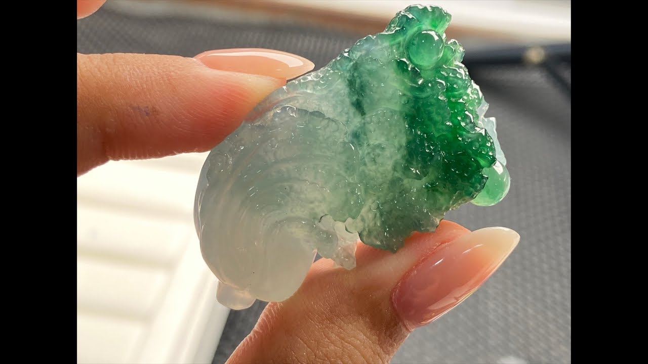 “缅甸禹志珠宝”正在直播！#天然翡翠手镯 #翡翠