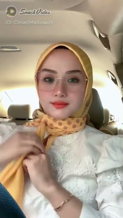 TUTORIAL HIJAB SEGIEMPAT PAKAI KACAMATA #hijabtrend #hijaberscantik #hijabsimple