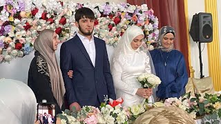 #شاهد كيف تكون أعراس المسلمين في داغستان#النساء في جهة والرجال في جهة#العروس كانت تبكي
