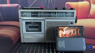 Sanyo M2562 radio cassette player