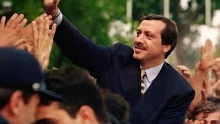 Eli̇n Okşuyor, Sesi̇n Huzur Veri̇yor.. 🌹🪽..
