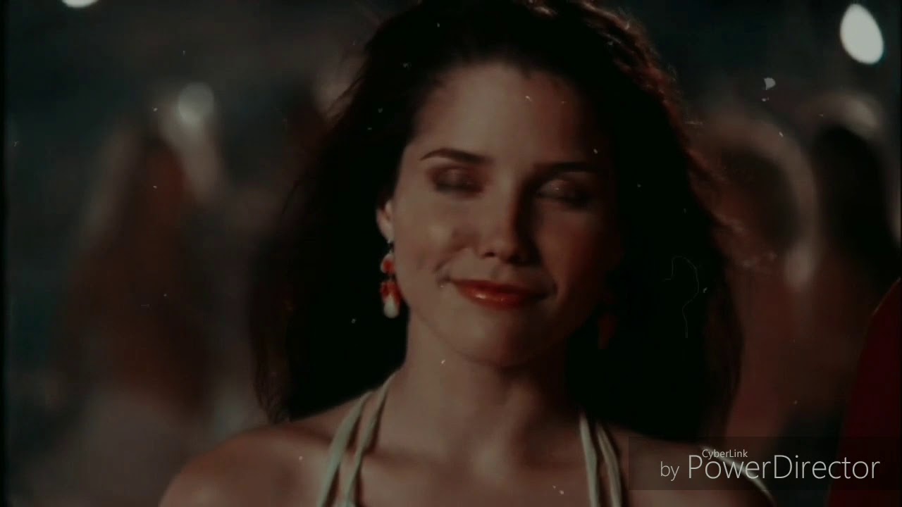 Лукас и Брук || Болен тобой