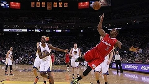 Chris Paul catches Warriors snoozing on D!