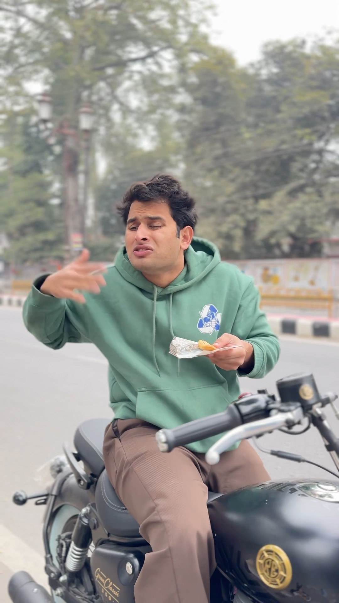 Samose ne aag lagadi??? #trending #emotional #motivation #shorts