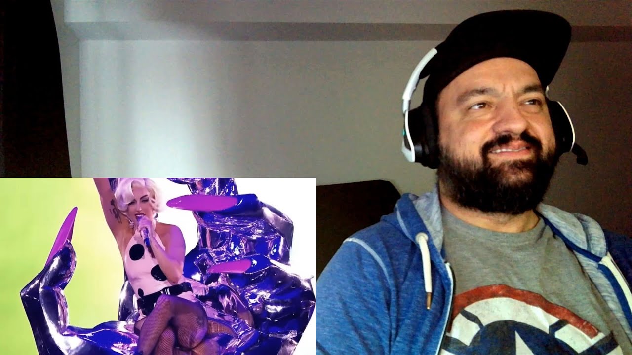 Lady Gaga - Partynauseous / Paparazzi / Do What U Want (artRAVE, Paris, Bercy, 2014) - Reaction