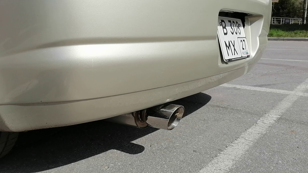 Звук выхлопа из банки глушителя при пуске двигателя. Nissan Tiida - YouTube