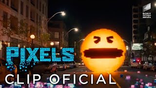 PIXELS: ¡Pac-Man tiene el poder! - Pieza exclusiva en ESPAÑOL | Sony Pictures España screenshot 4