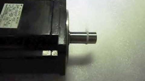 YASKAWA SERVO SGDA-08 DRIVER AND SGM-08A MOTOR TESTING.