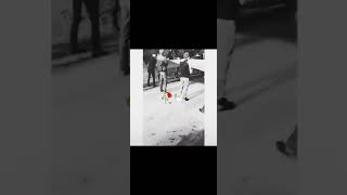 Yollar Bizi Ayrı Saldı..