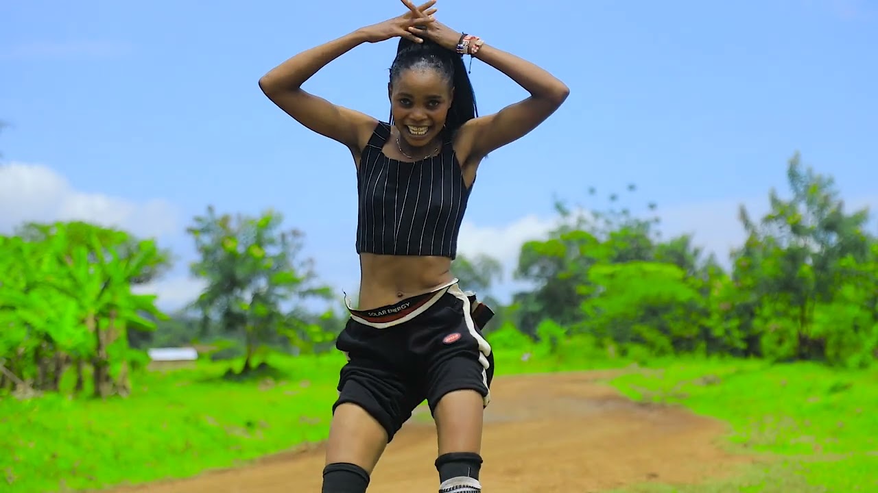 CHIPANDA SONG SAFARI MANG`OMBE VIDEO