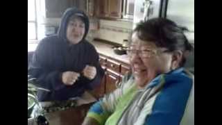 Eeeeee Soooooo Mama Aury Y Tia Cristy