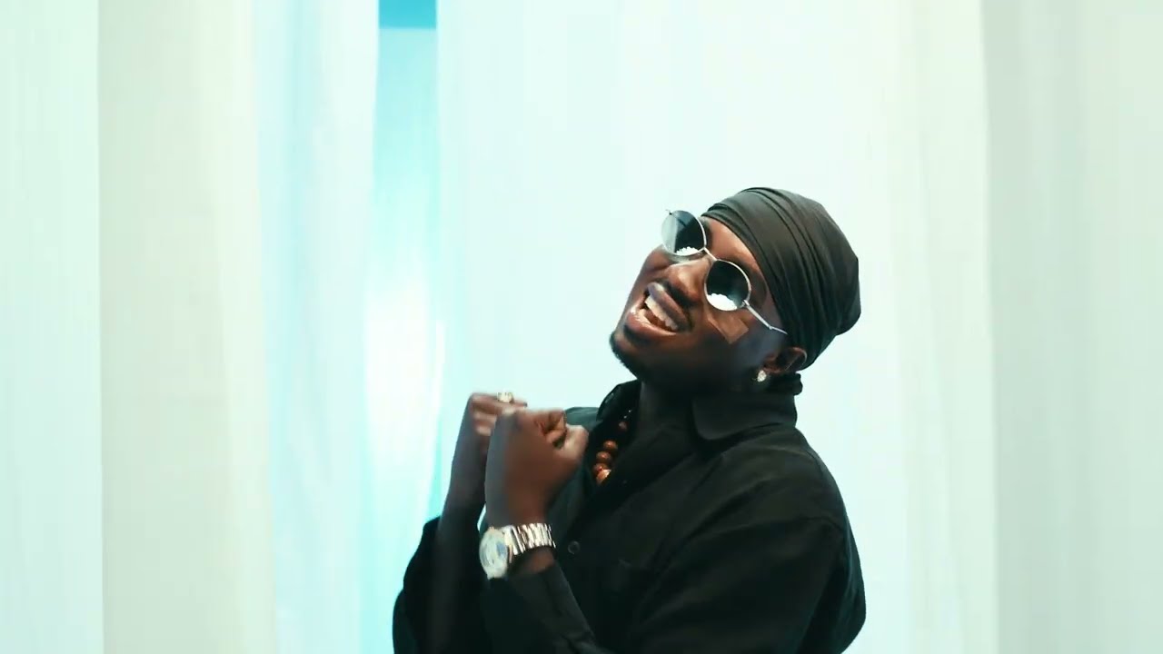 Breezy LAtimore - I LUV YOU (Official visualizer)