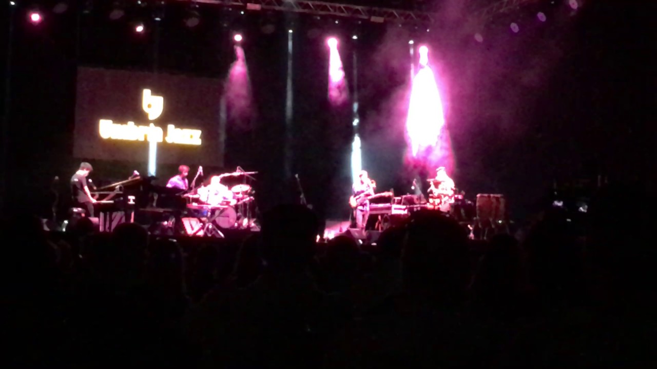 Jamie Cullum - Blackbird live @ Umbria Jazz 2017