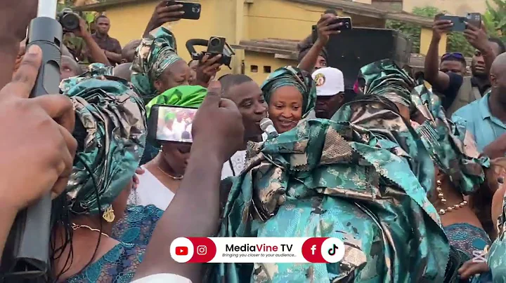 K1 DE ULTIMATE SINGS FOR HIS CHILDREN AND SIBLINGS ON THE DANCE FLOOR AT MUM FIDAU PRAYER