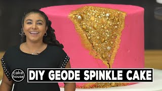 Follow along with the daughter of cake boss, sofia, as she decorates
this beautiful pink geode sprinkle that will wow your family and
friends at you...