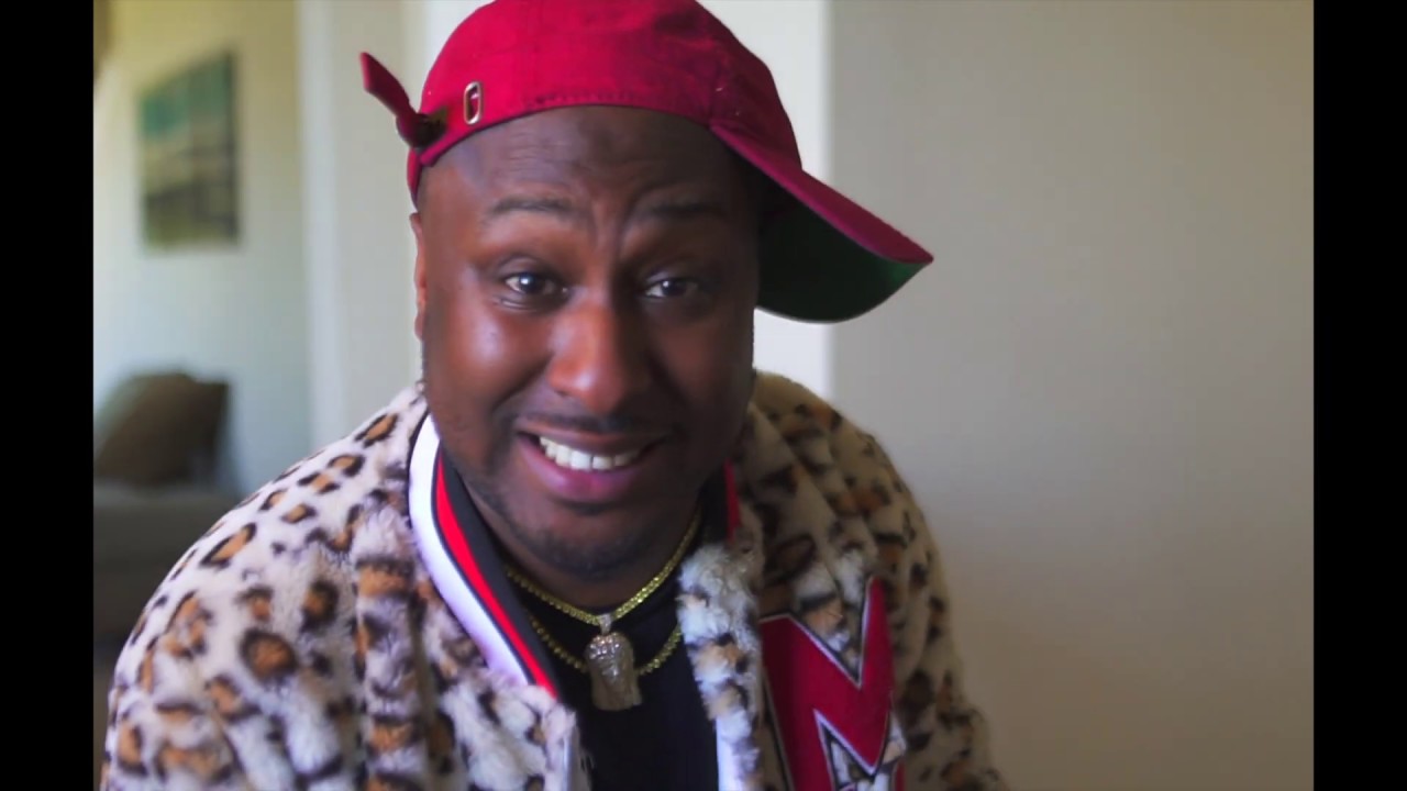 Lugey - Check Up (Official Music Video)