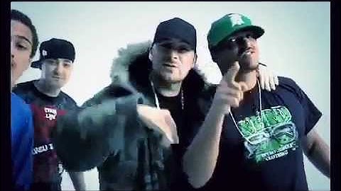 Olli Banjo - Denkmal ft. Kool Savas, Caput, Moe Mitchell (offical Video)