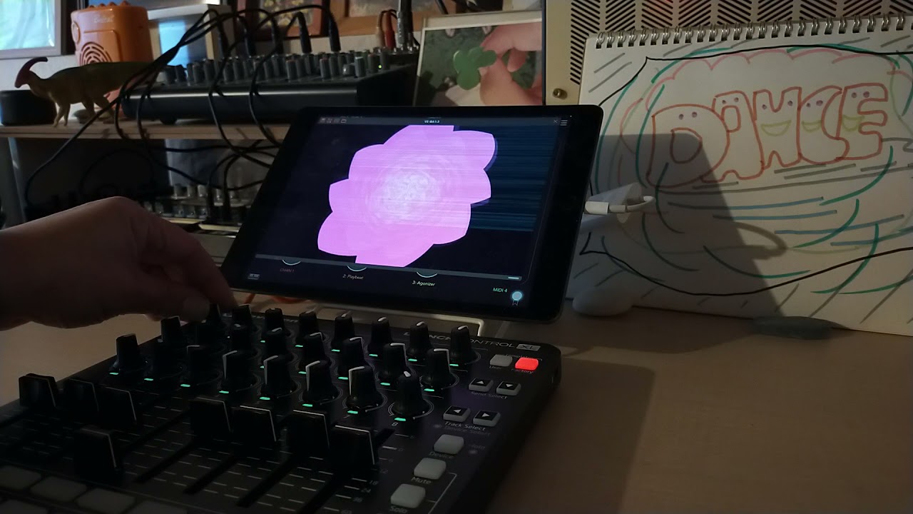 frozen/techno/ipad jam