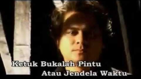 Damasutra ~ Antara Sutra Dan Bulan ~ HQ Audio
