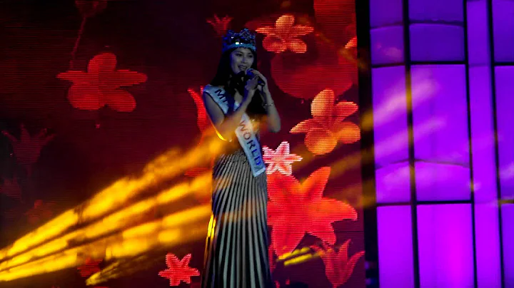 Miss World WenXia Yu sings at Miss Ghana 2013