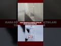 Kars'da Bazı köylerdeki vatandaşlar kara gömülen evlerine açtıkları tünellerden giriyor